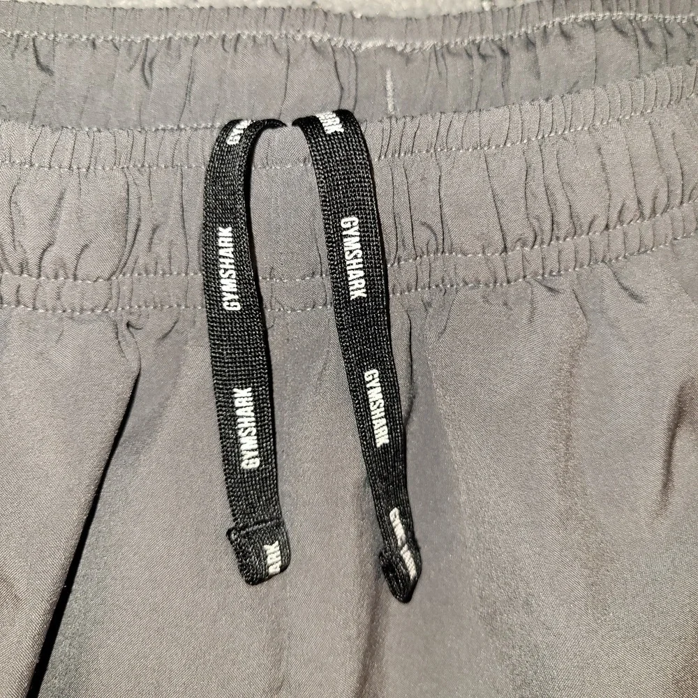 Gymshark Shorts Mens XS Gray Arrival 5 Pull On 5